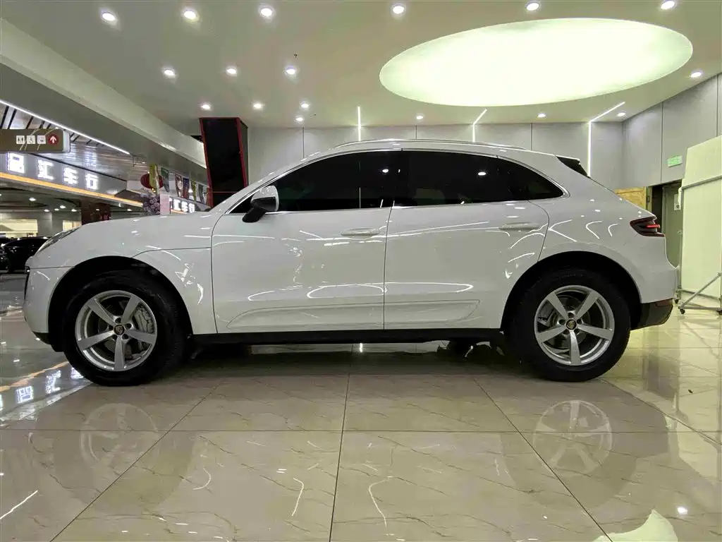 Porsche Macan 2016 Macan S 3.0T фото 6