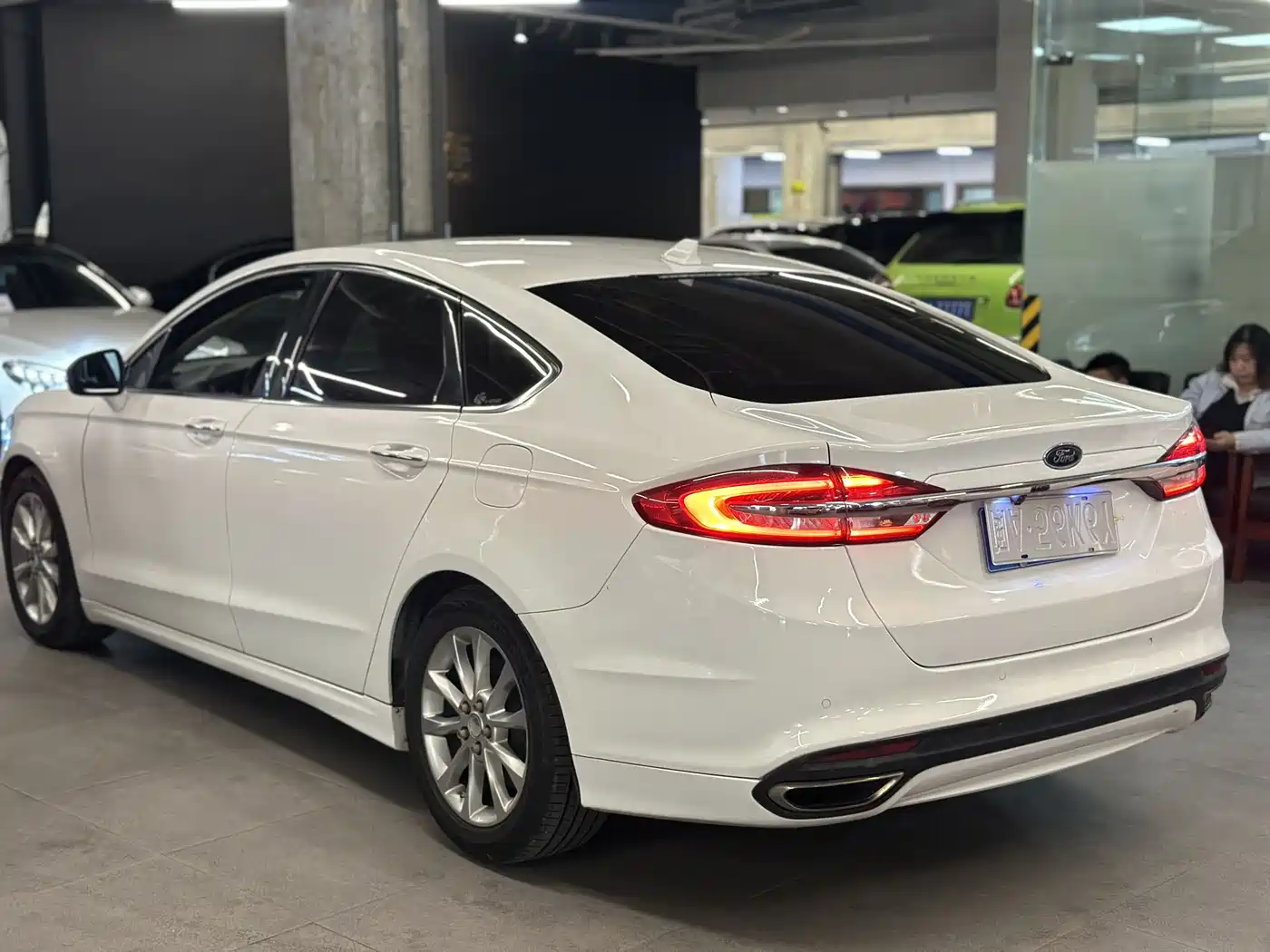 FORD MONDEO