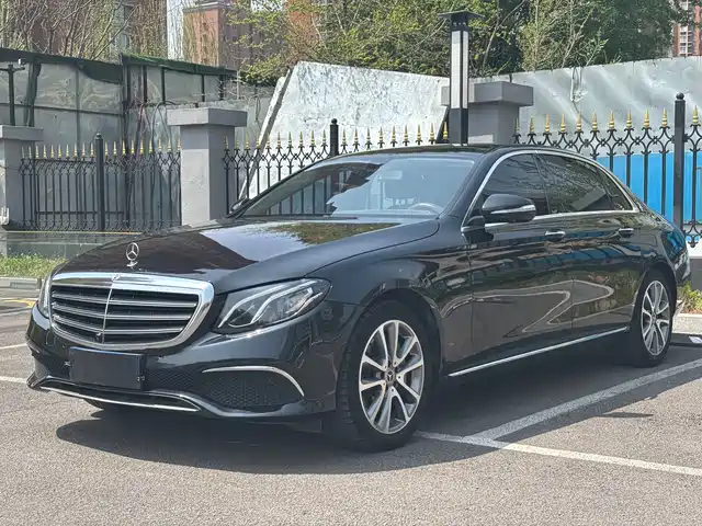 Mercedes-Benz E-Class 2019