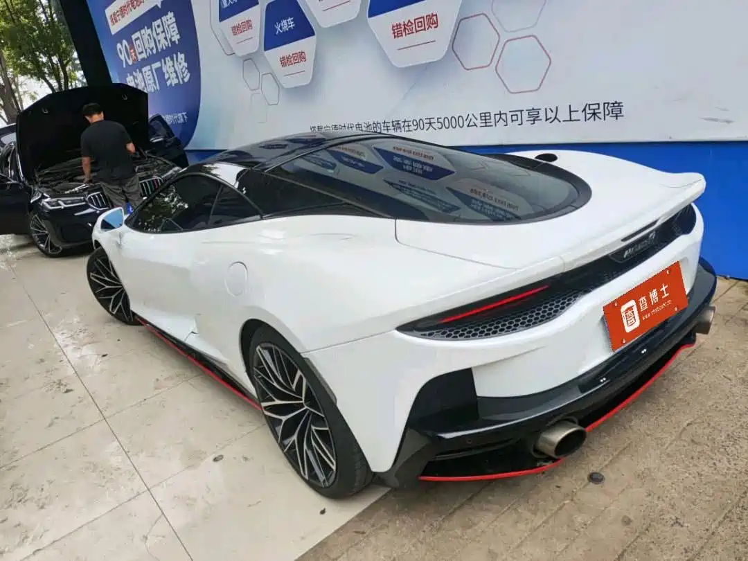 McLaren GT 2023 2023 4.0T Standard Model