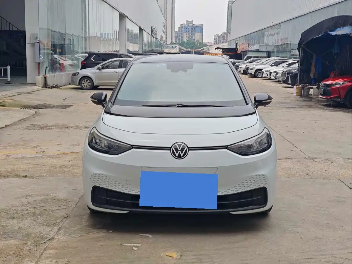 Volkswagen ID.3 2023 Upgraded Pure Intelligence Edition фото 2