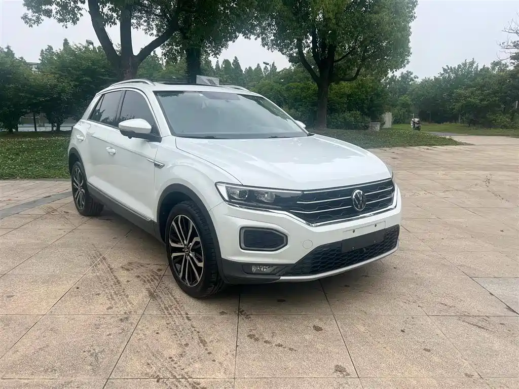 Volkswagen T-ROC 2021 280TSI DSG 2WD Luxury Connected фото 2