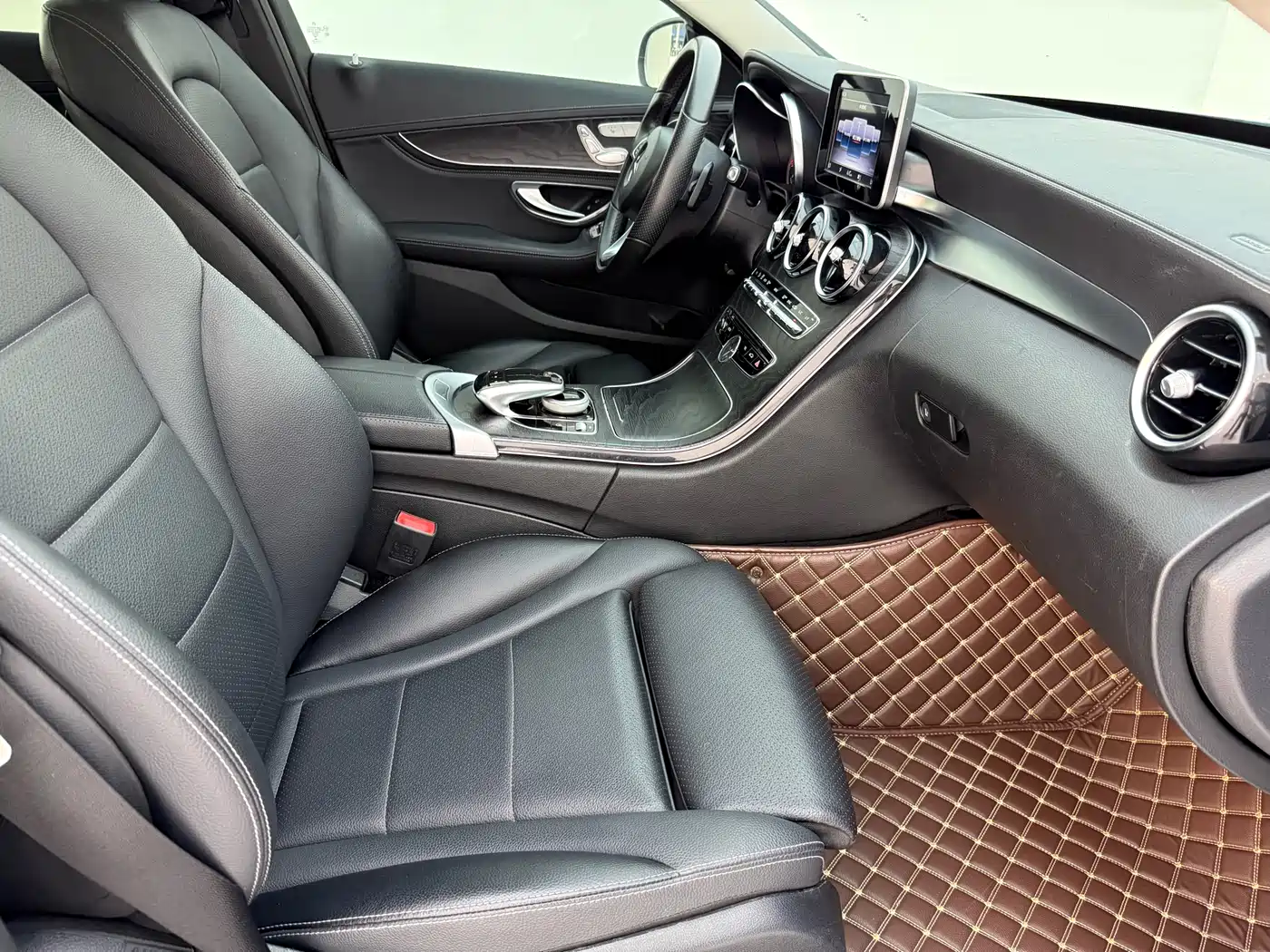 Mercedes-Benz C-Class 2018 C 200 L Sport Edition фото 14