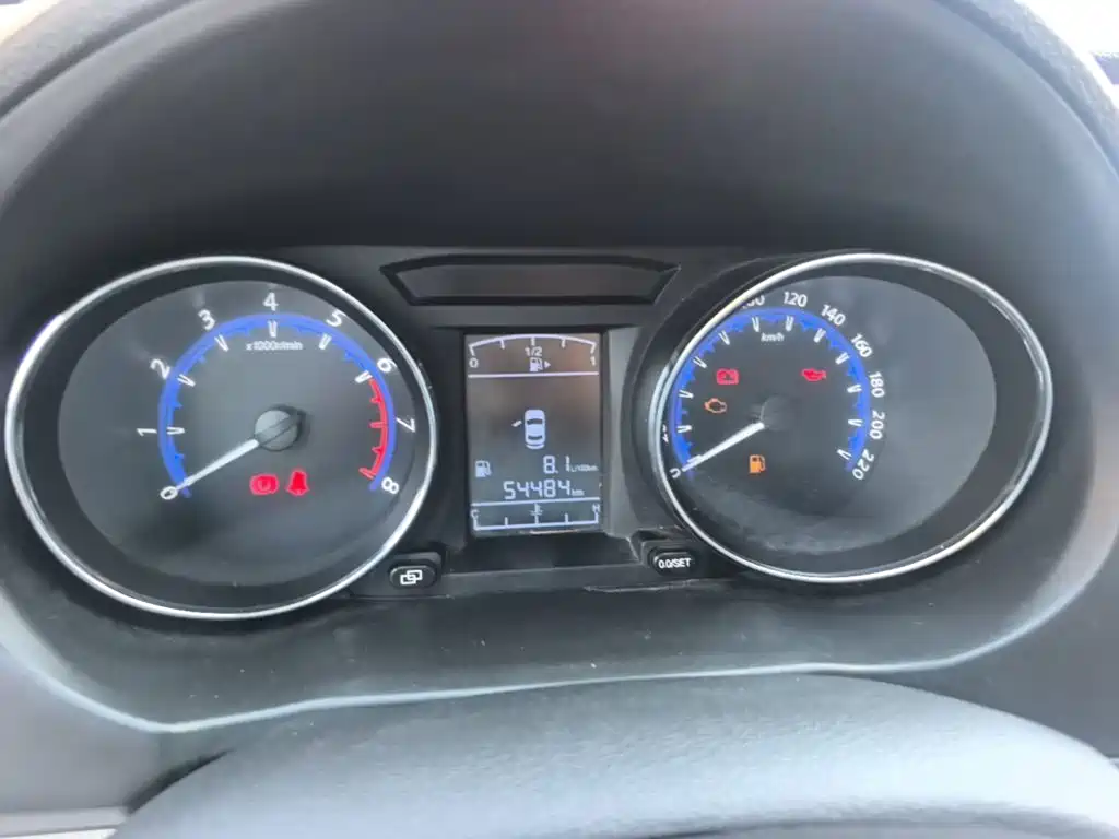 Dongfeng Fengxing Fengxing S500 2016 2016 1.5L Manual Luxury II