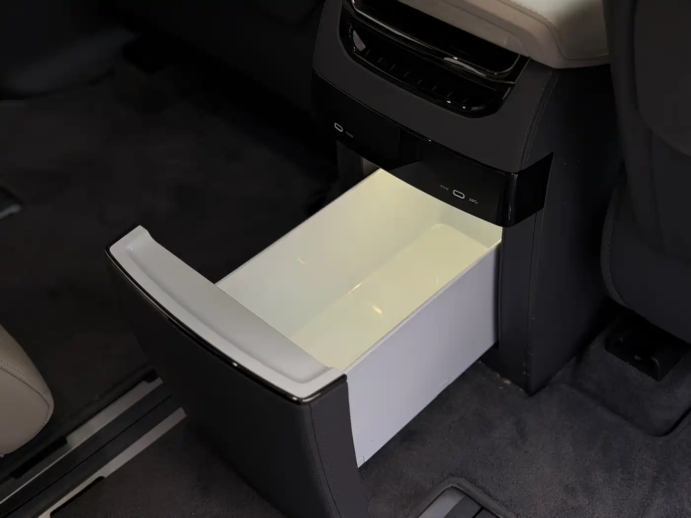 ZEEKR EXTREME KRYPTON 009