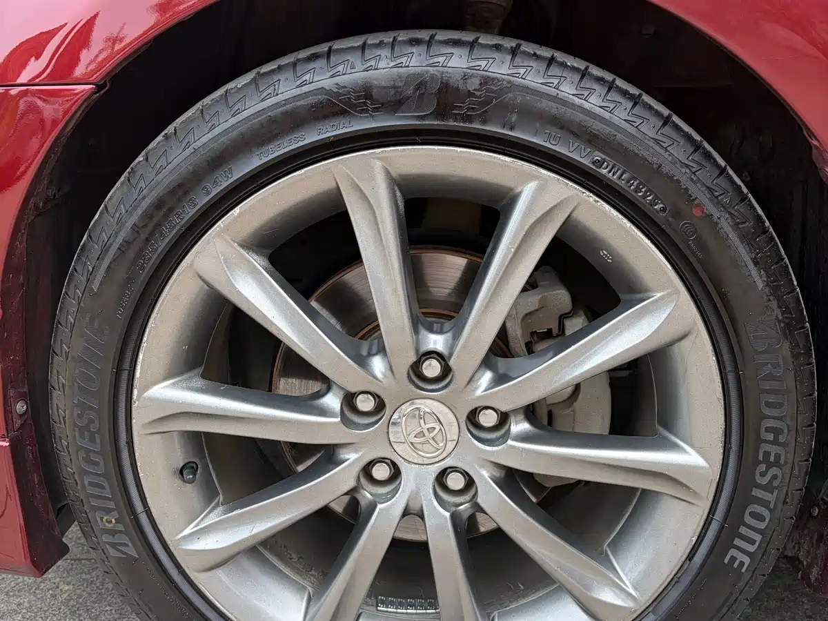 Toyota Reiz 2012 2.5V Grace Elite Styling Edition фото 10