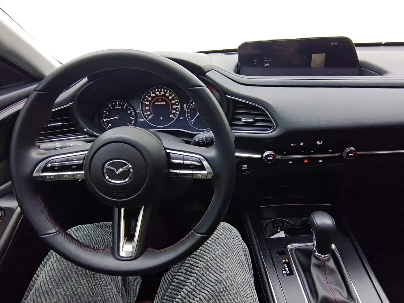 MAZDA CX-30