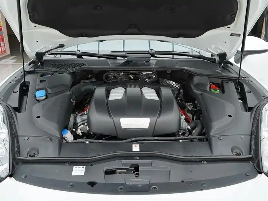 Porsche Cayenne 2016 Cayenne 3.0T фото 32