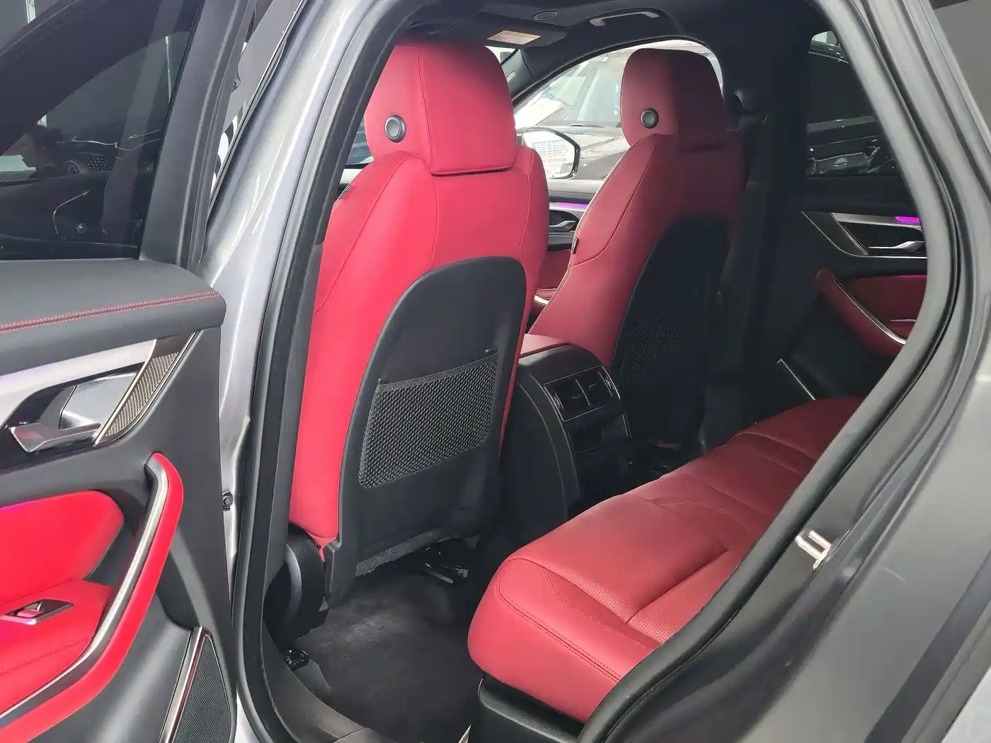 Jaguar F-PACE 2024 P250 R-Dynamic S фото 11