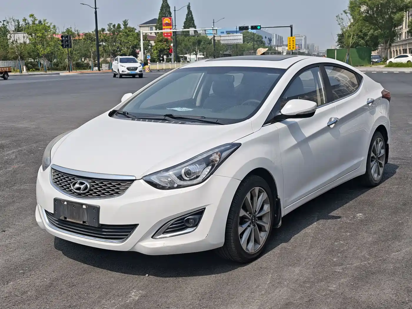 Hyundai Langdong 2016 1.6L Automatic Premium Edition