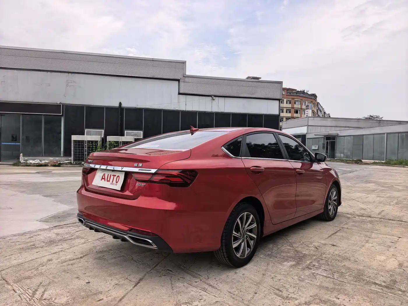 Фото 7 - Geely Binrui