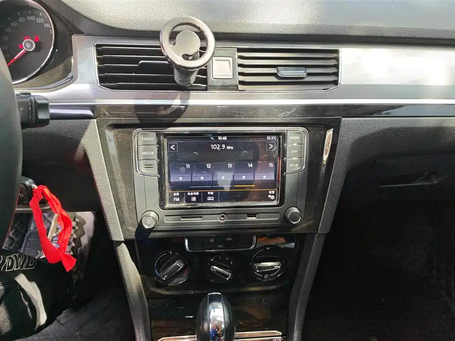 Volkswagen Bora 2017 1.6L Automatic Comfort фото 13