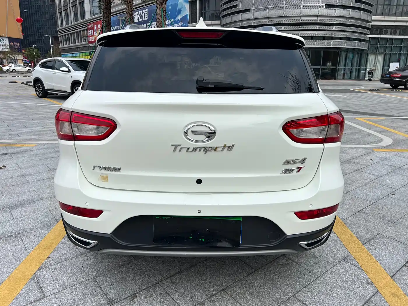 GAC Trumpchi Trumpchi GS4 2015 200T G-DCT Luxury Edition фото 6