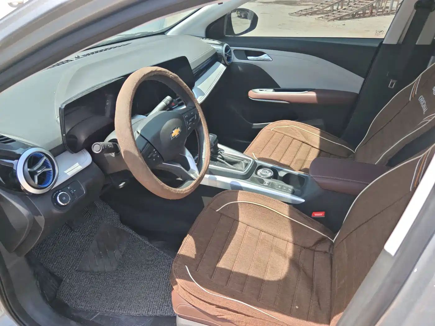 Chevrolet Monza 2023 1.5L Dual-Clutch Enjoyment Edition фото 7