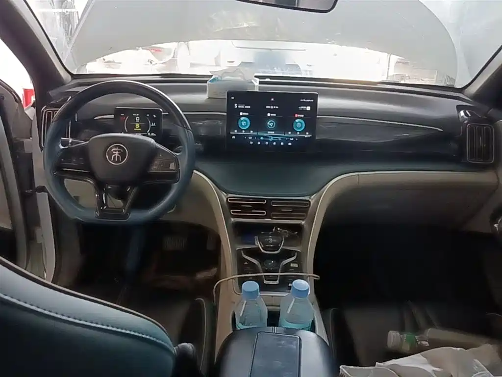 Фото 10 - BYD Song Pro