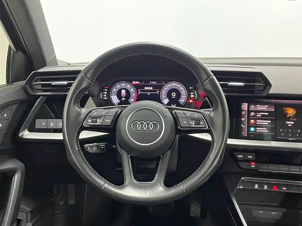 Audi A3 2023 Sportback 35 TFSI Fashion Sport фото 9