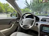 Photo 22 - Mercedes-Benz S-Class