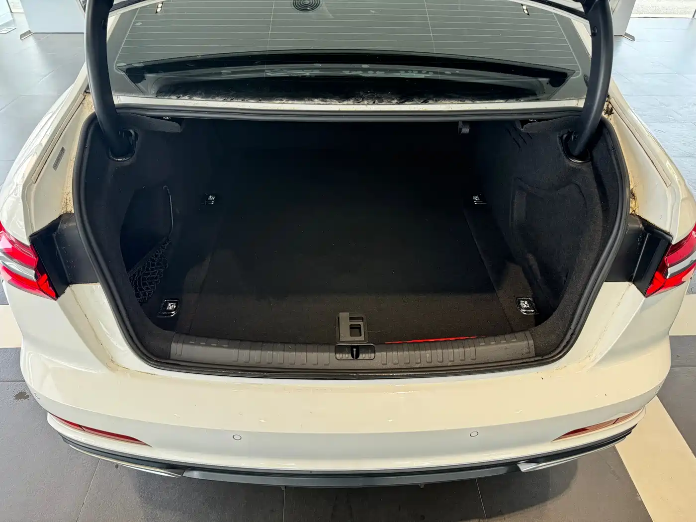 Audi A6L 2019 40 TFSI Luxury Dynamic фото 8