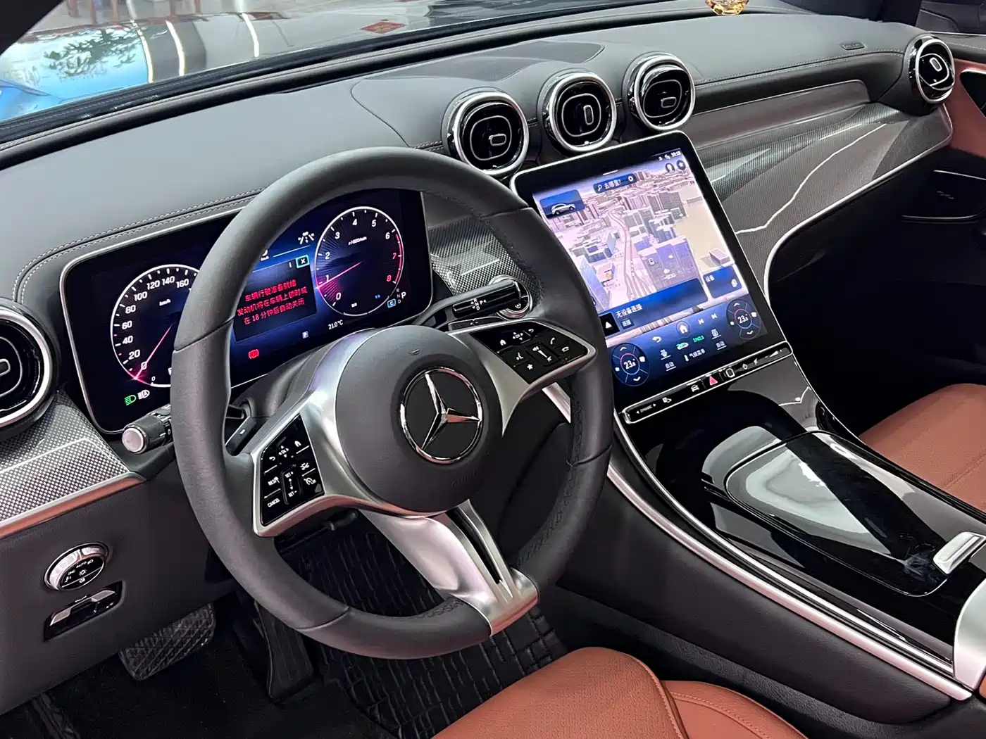 Mercedes-Benz GLC 2024 GLC 260 L 4MATIC Dynamic 5-seater фото 14