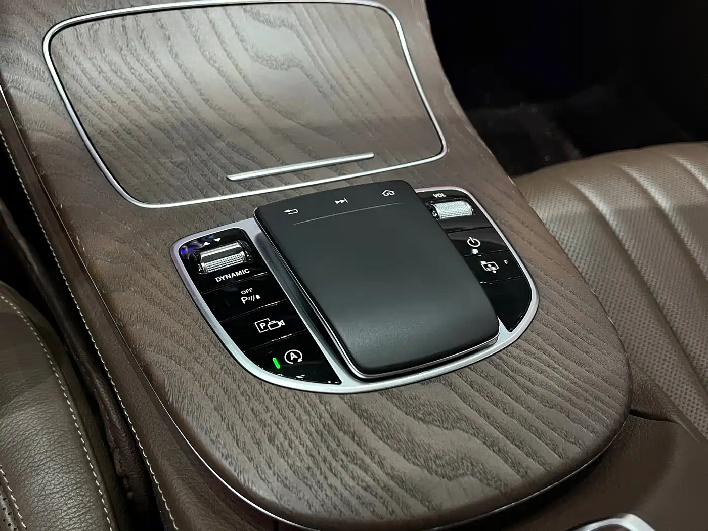 Mercedes-Benz E-Class 2020 Facelift E 300 L Exclusive фото 17