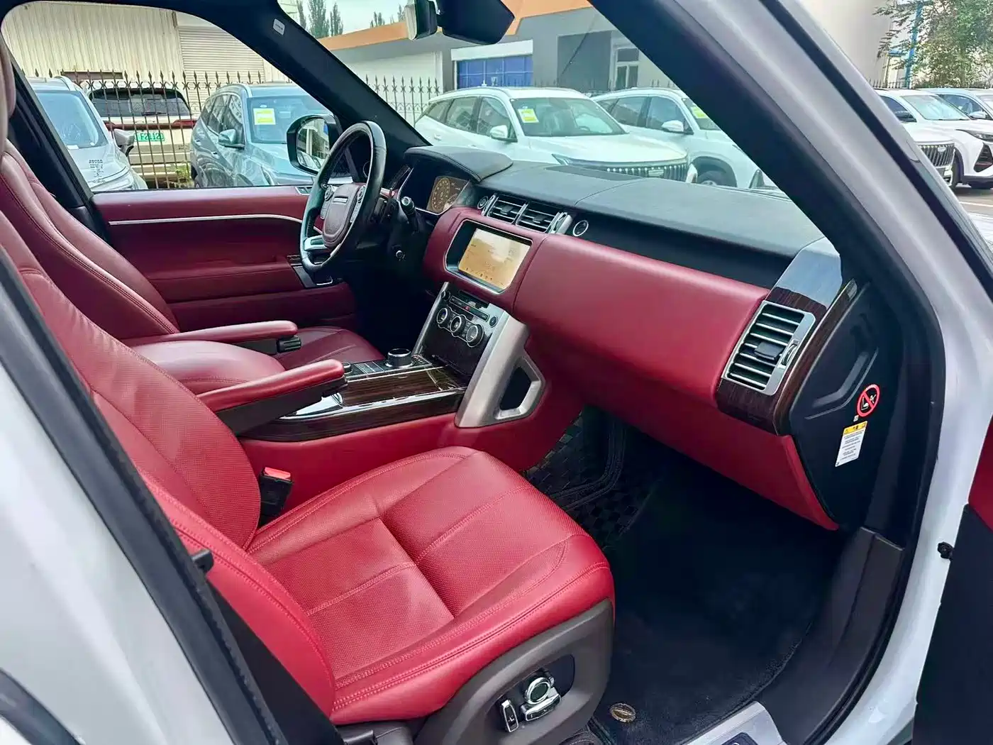 Land Rover Range Rover 2017 3.0 SC V6 Vogue LWB (Long Wheelbase) фото 7