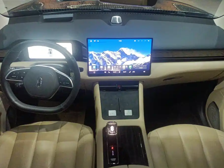 AITO Wenjie AITO M7 2022 1.5T 4WD Flagship Edition фото 12