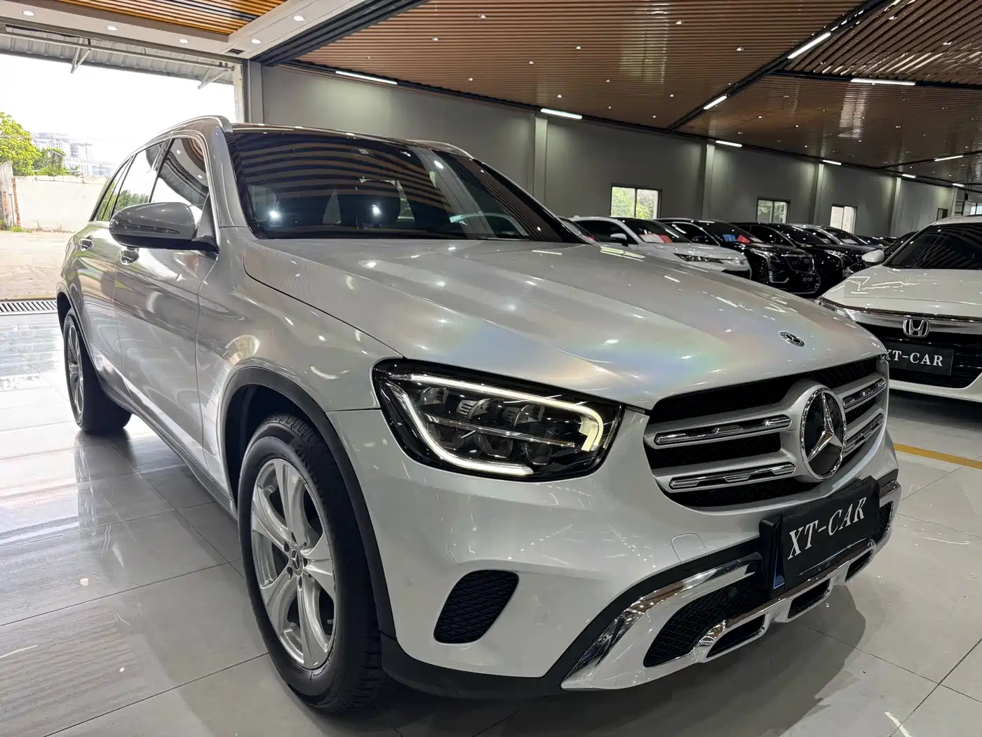 Mercedes-Benz GLC 2020 Facelift GLC 260 L 4MATIC Dynamic фото 3