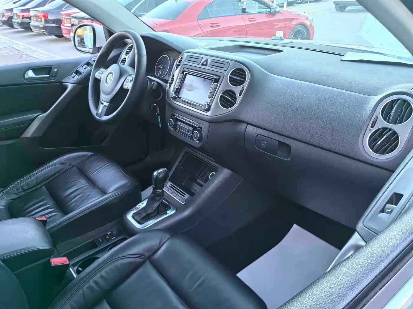 Volkswagen Tiguan 2012 2.0TSI Automatic 4WD Elite Edition фото 9