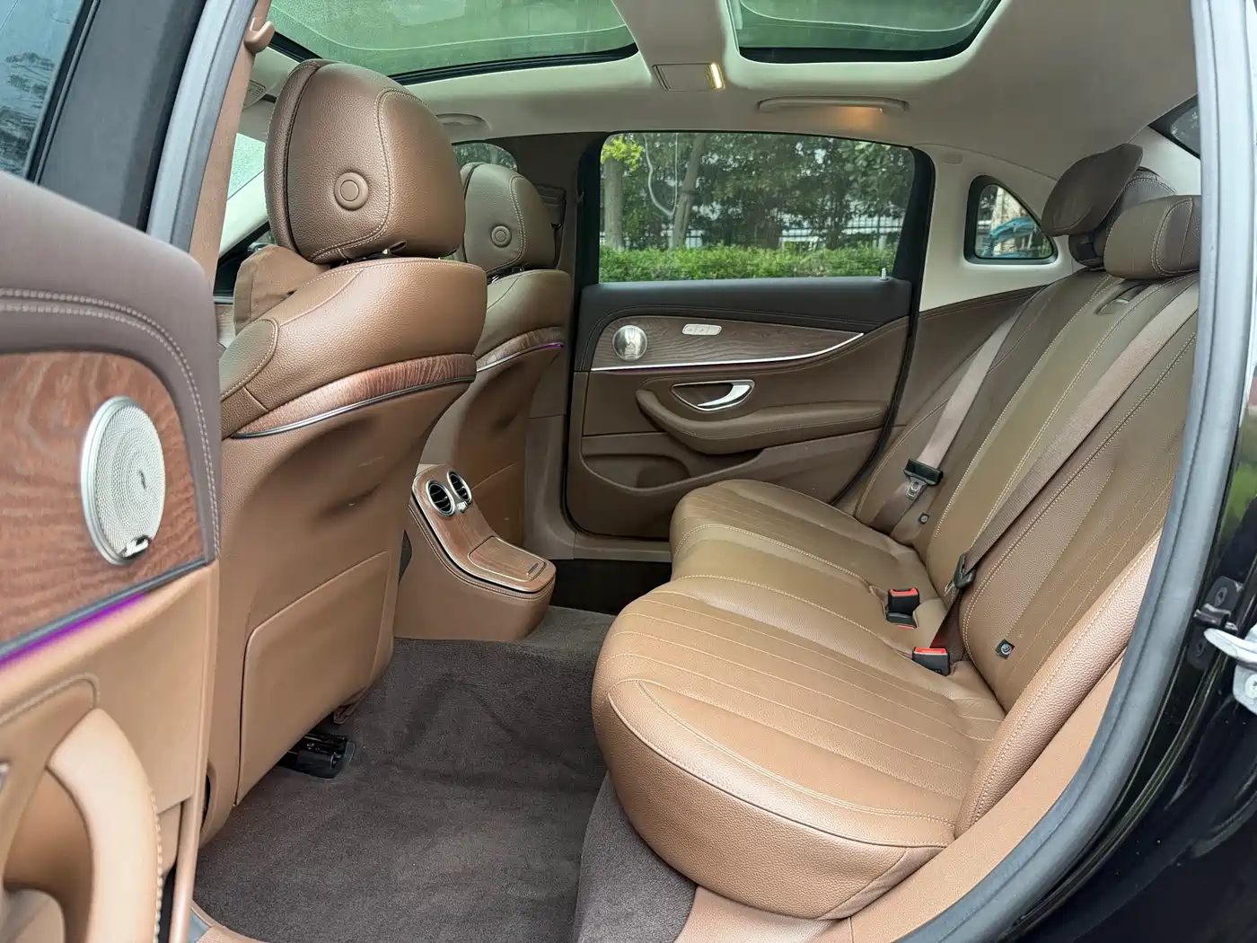 Mercedes-Benz E-Class 2022 Second Facelift E 300 L Fashion фото 8