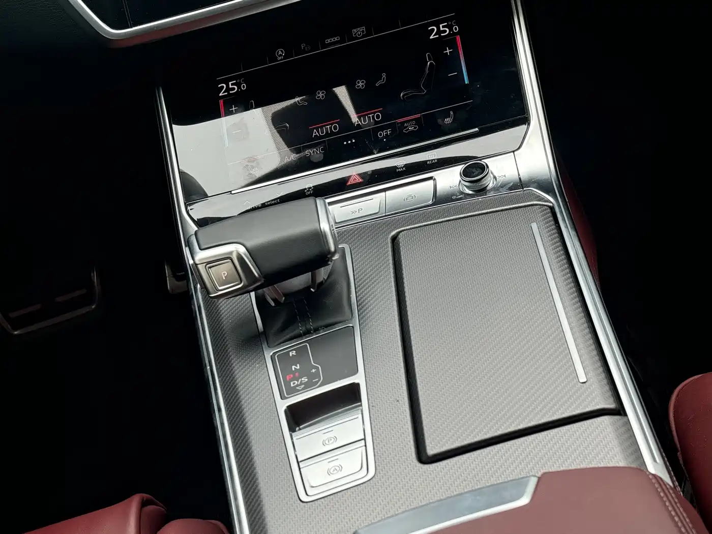 AUDI A7L