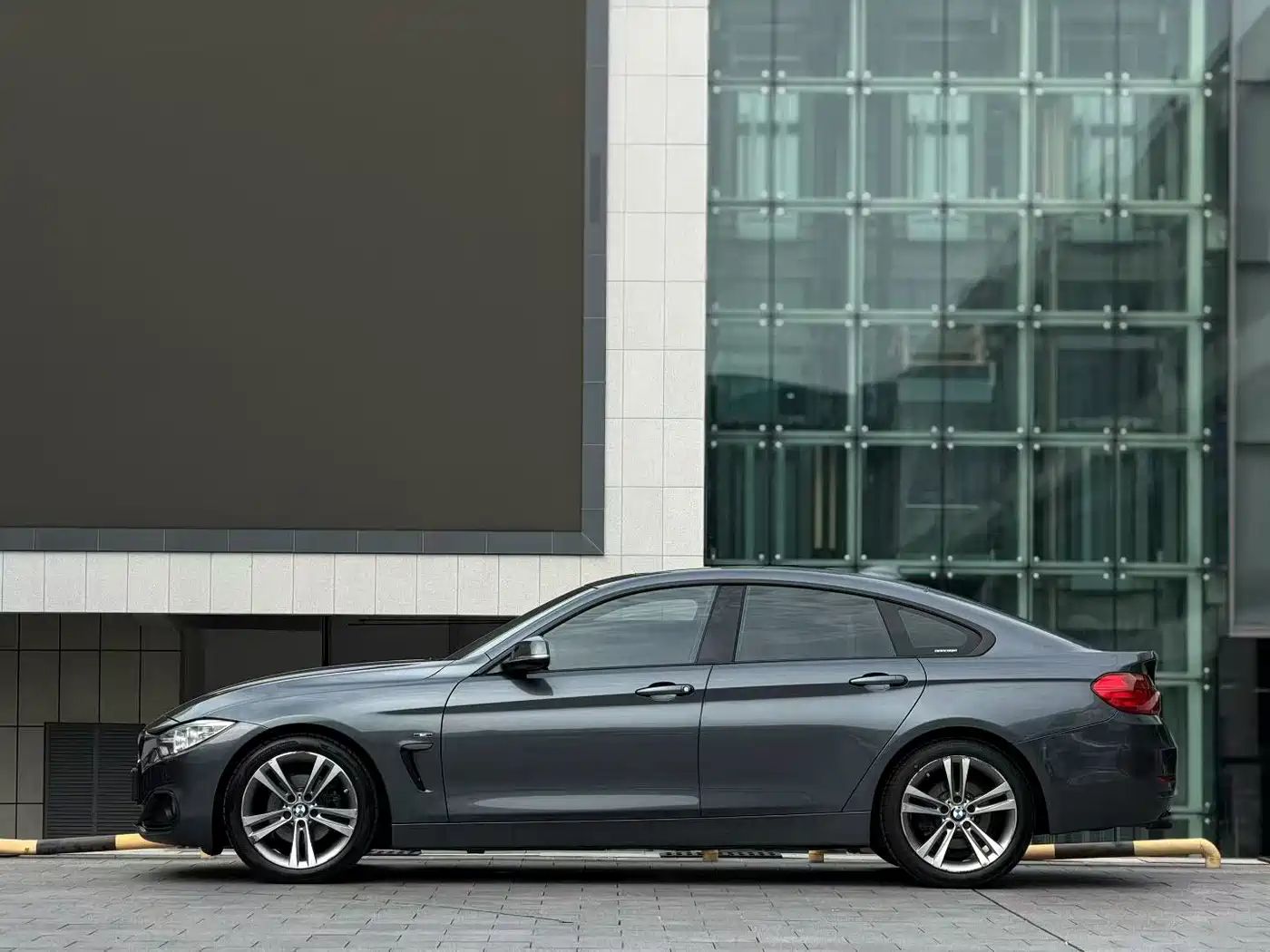 BMW 4 Series 2015 2014 420i Gran Coupe Fashion Edition
