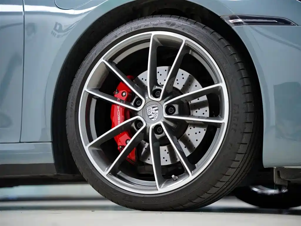 Porsche 911 2022 Carrera 4S Cabriolet 3.0T фото 51