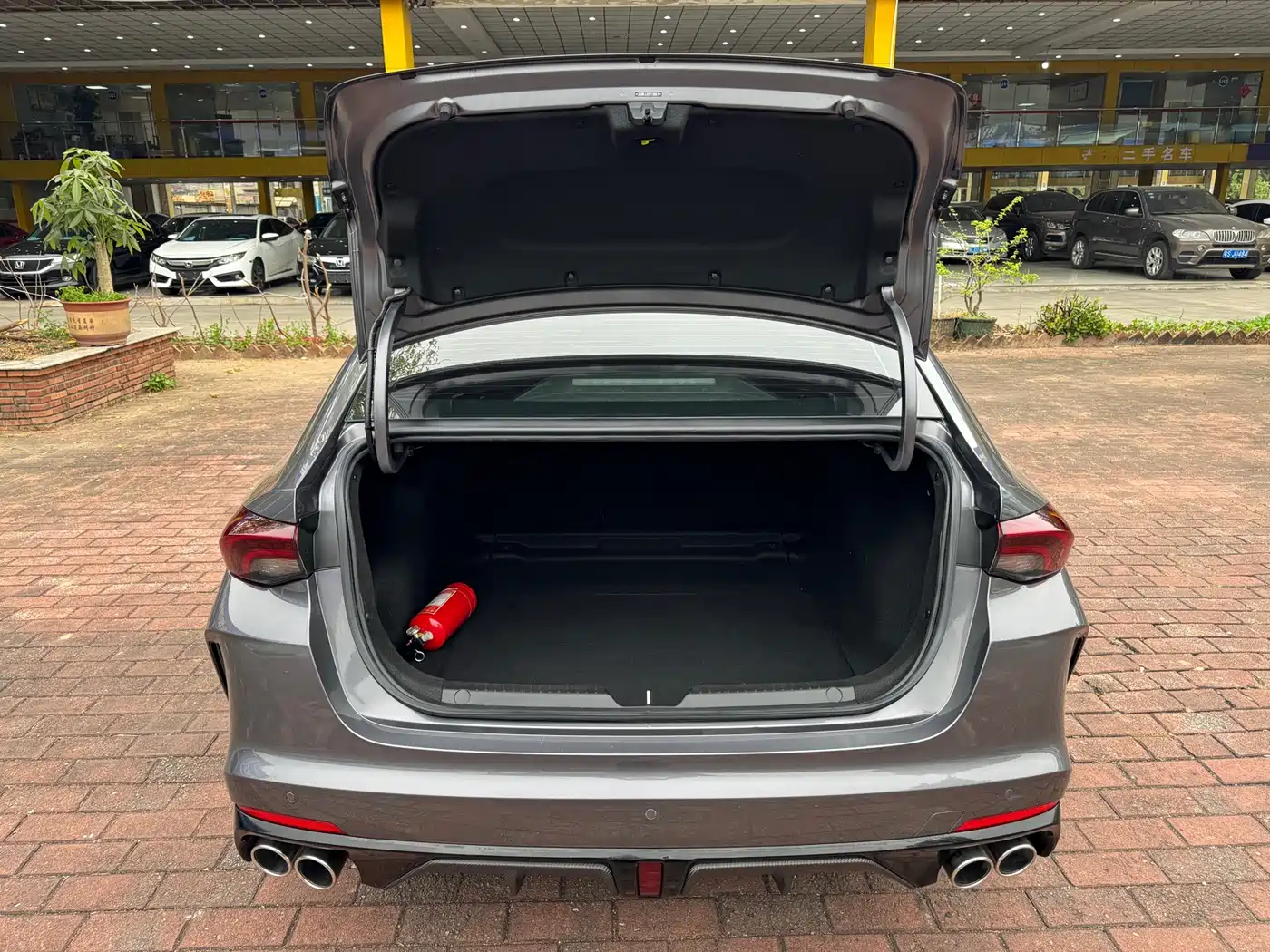 GAC Trumpchi Trumpchi Emkoo 2023 270T DCT J16 Edition фото 19
