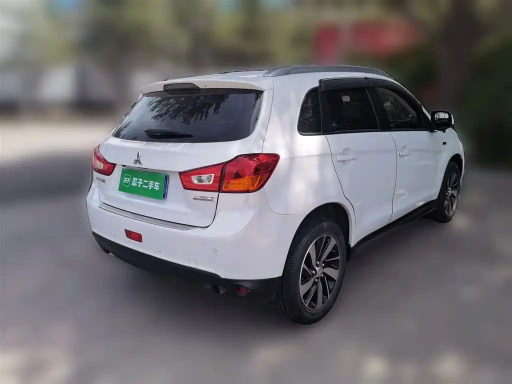 Mitsubishi ASX 2016 2.0L CVT 2WD Navigation Edition фото 5