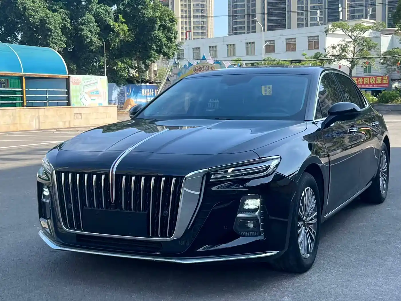Hongqi H5 2023 1.5T DCT Smart Connect Flag Rhythm