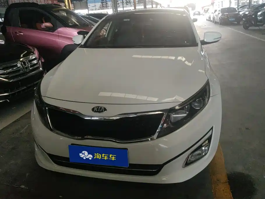 Kia K5 2015 2.0L Automatic LUX фото 2