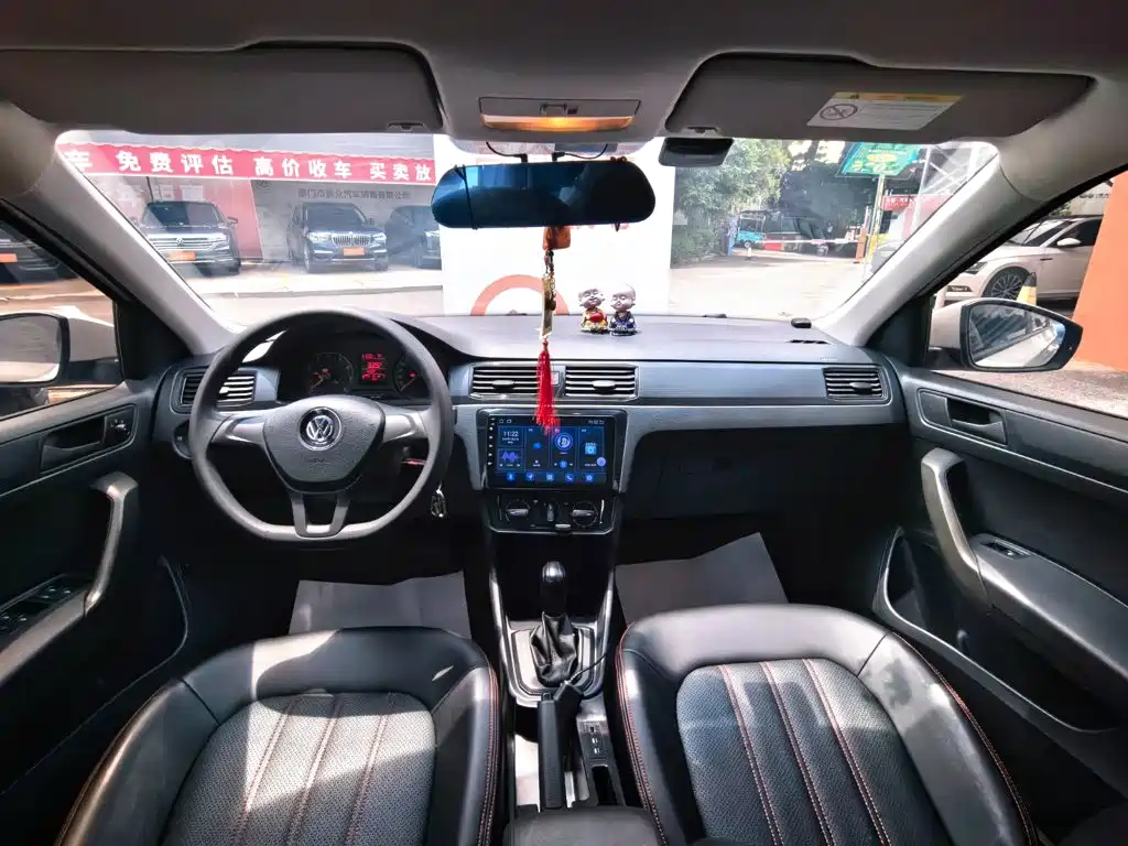 Фото 9 - Volkswagen Santana