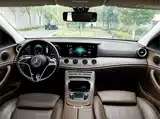 Фото 11 - Mercedes-Benz E-Class