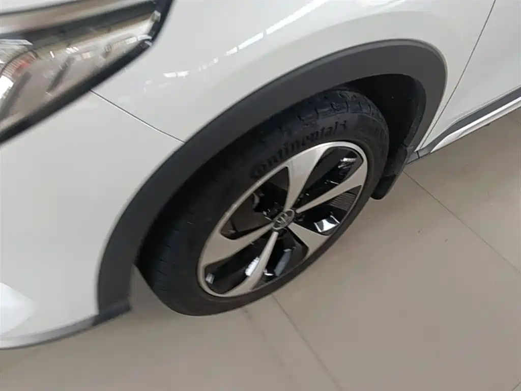 BYD Song PLUS PHEV 2021 DM-i 110KM Flagship PLUS 5G Edition фото 23