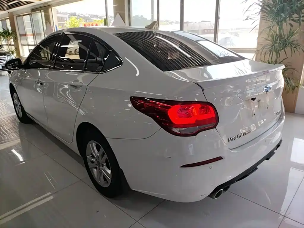 Chevrolet Cavalier 2019 320 Automatic Joy Edition фото 5