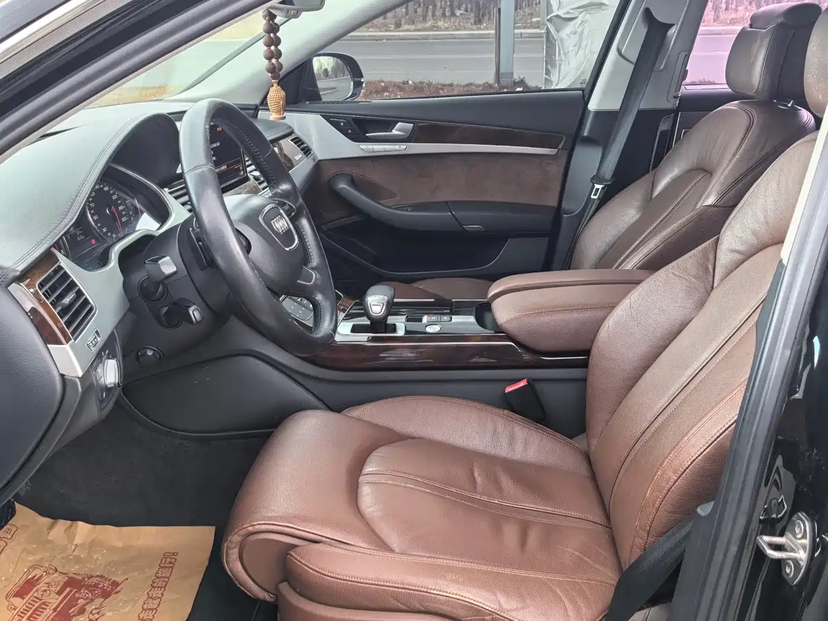 Audi A8 2016 A8L 45 TFSI quattro Comfort фото 7