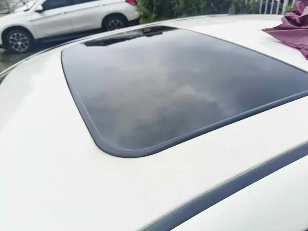 Фото 6 - Toyota Corolla