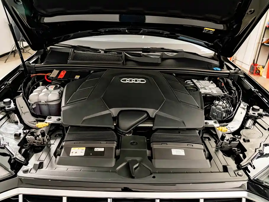 Audi Q7 2023 55 TFSI quattro S line Sport фото 27