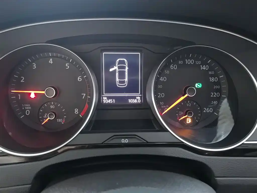 Volkswagen Magotan 2020 330TSI DSG Leading фото 4