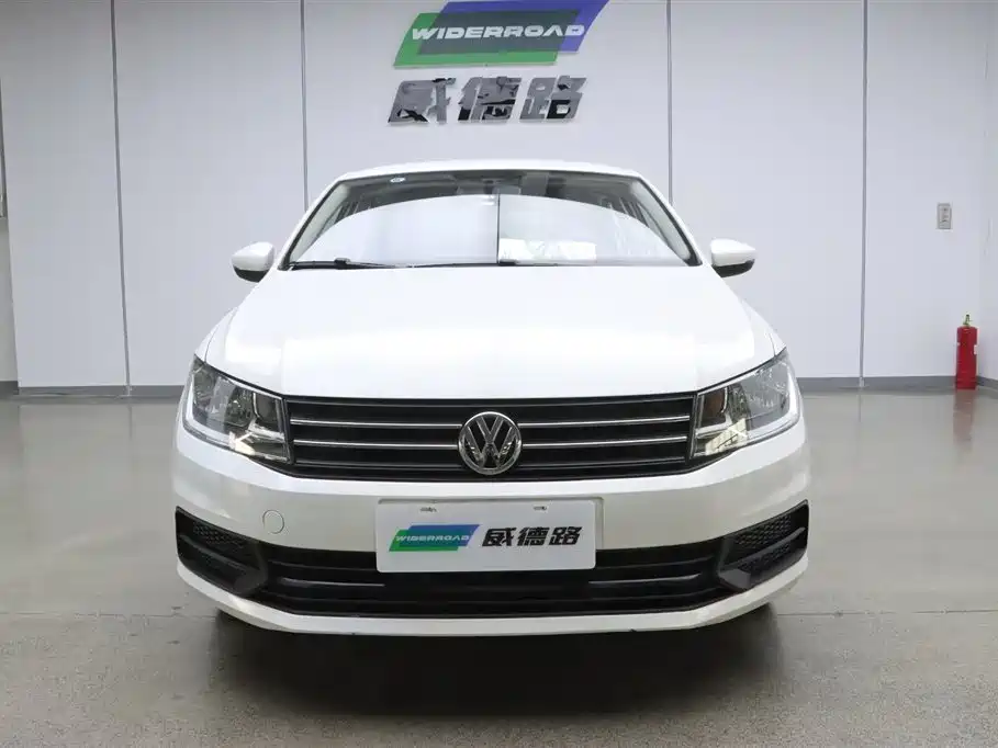 Volkswagen Santana 2019 1.5L Auto Trend Edition China VI фото 2