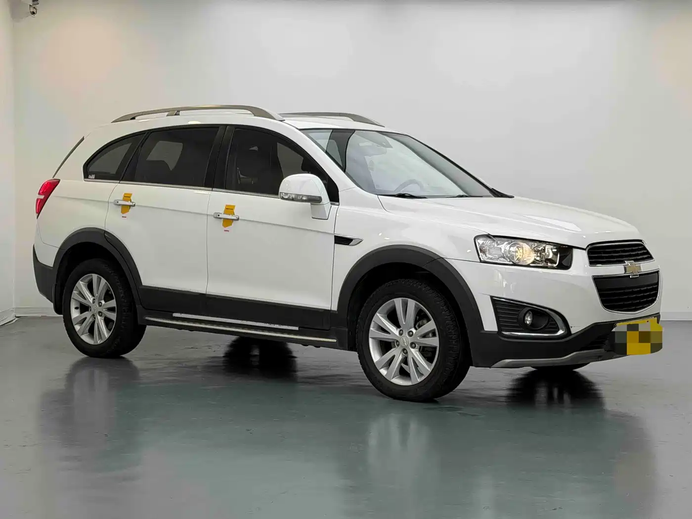 Chevrolet Captiva 2015 2.4L AWD Flagship 7-Seater фото 3