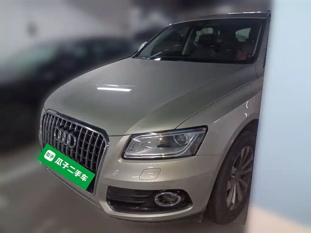Audi Q5 2015 40 TFSI Technology фото 2