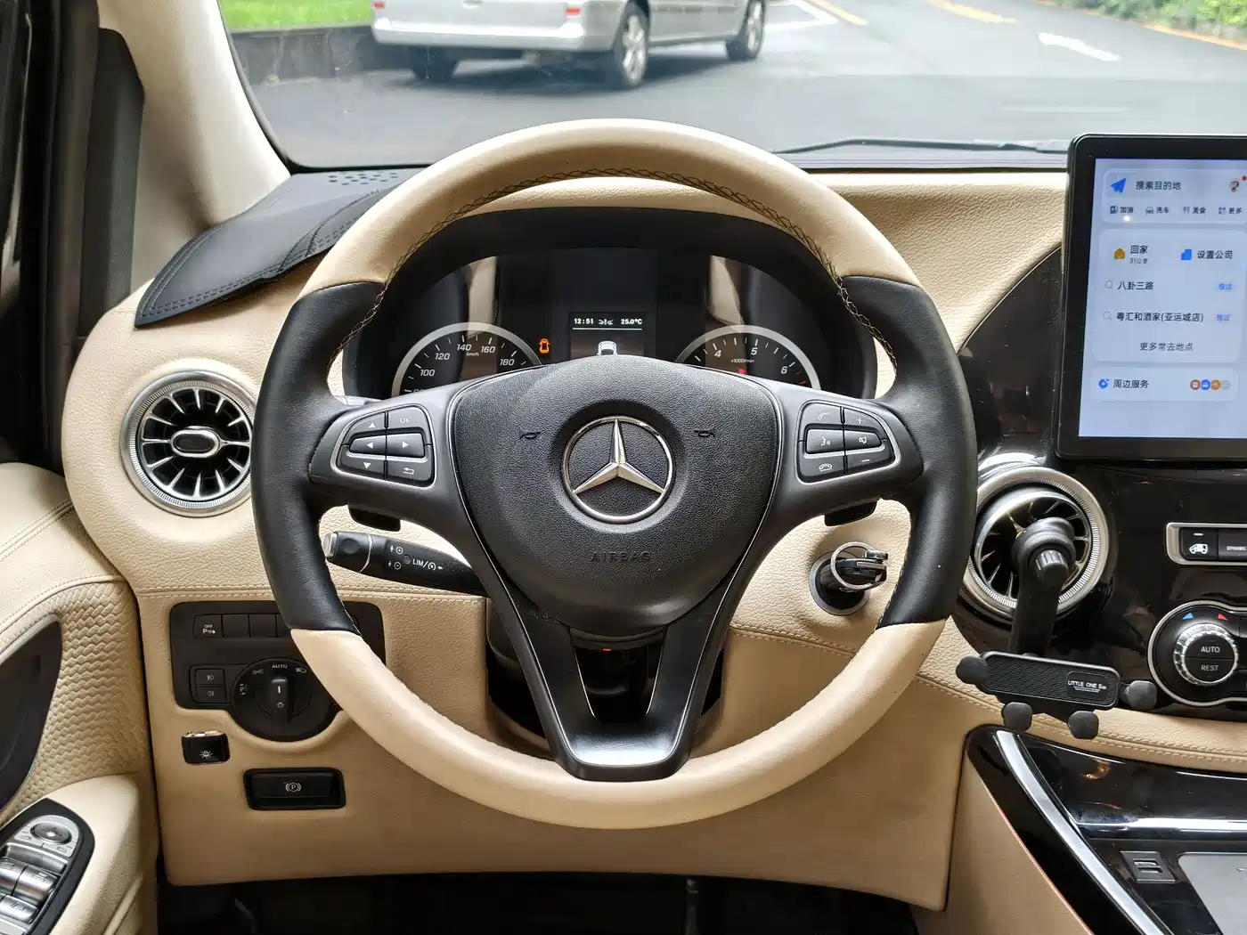 Mercedes-Benz Vito 2021 2.0T Business Edition 7-seater фото 5