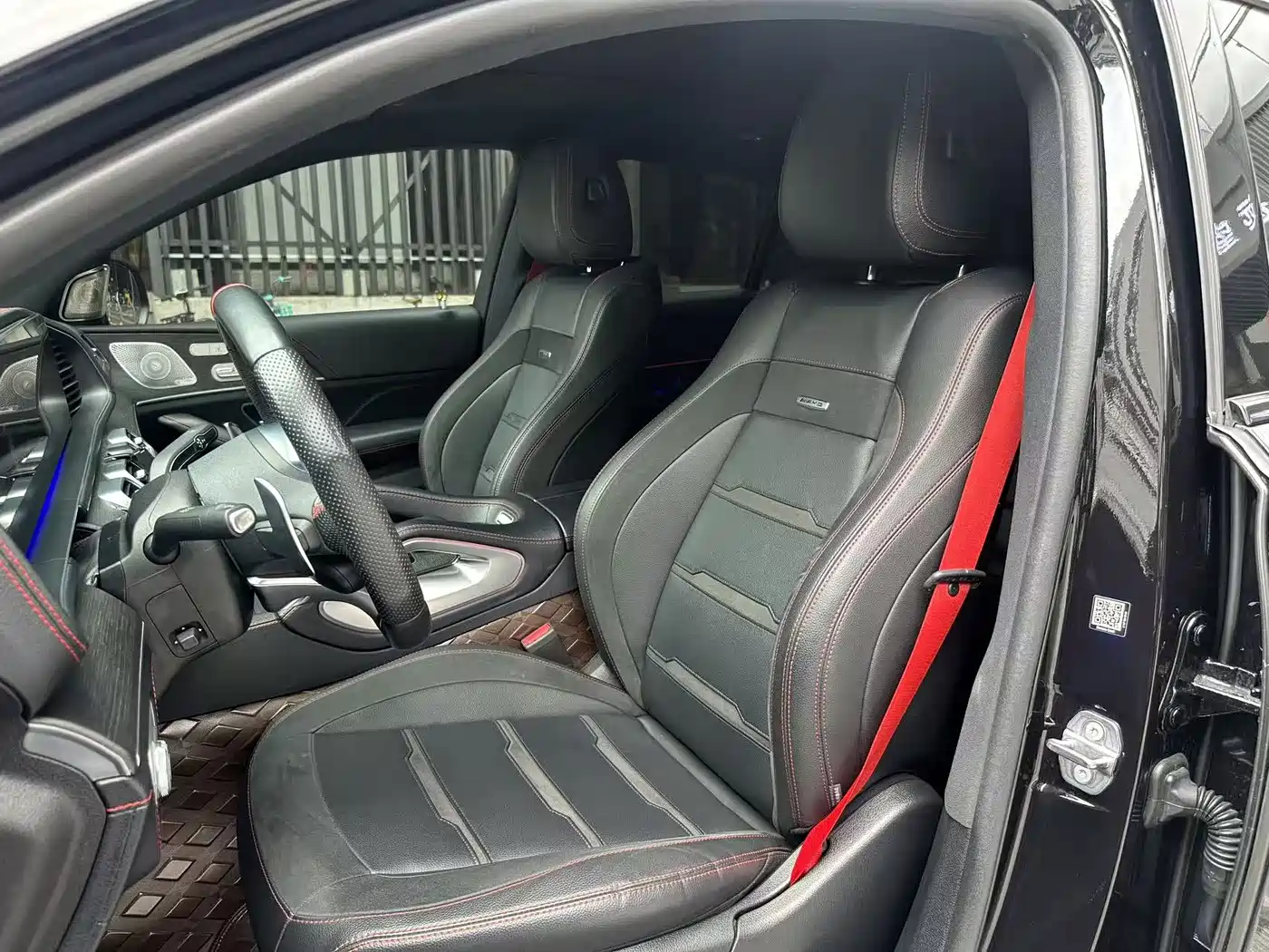 MERCEDES-BENZ GLE COUPE AMG