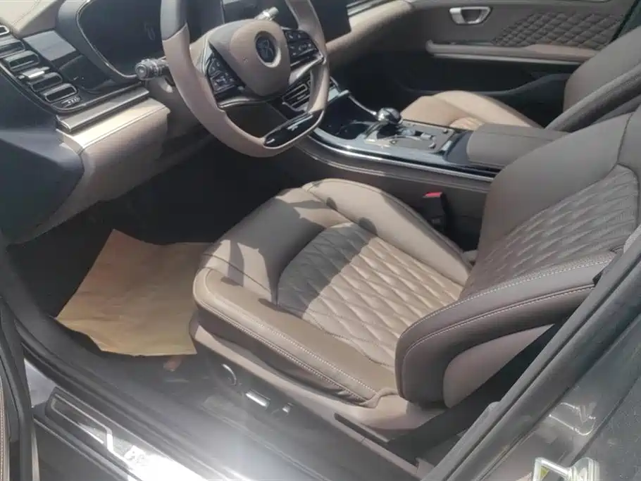 BYD Han 2023 EV Champion Edition 605KM FWD Premium фото 9